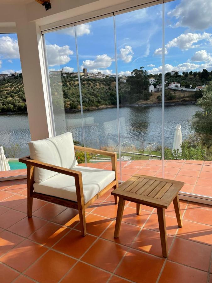 Montes De Charme Bed & Breakfast Aviz Bagian luar foto